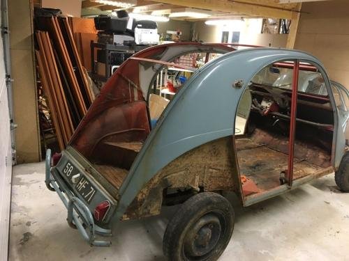 b.-2cv-Demontage-Carrosserie-05-9032 resultat
