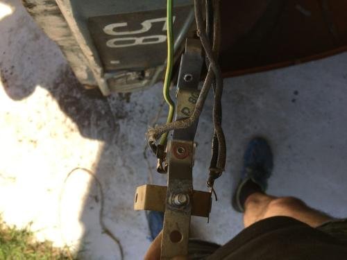 d.-2cv-Electricite-Feux-AR-03-2986 resultat