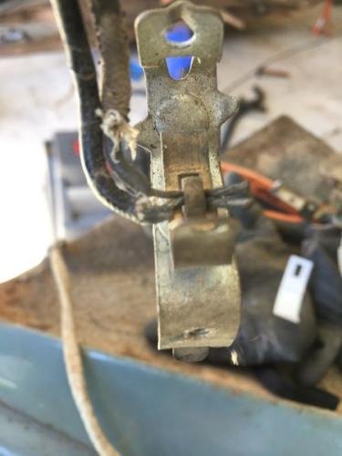 d.-2cv-Electricite-Feux-AR-07-5993 resultat