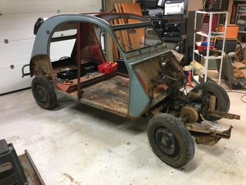 g.-2cv-Demontage-Chassis-01-0551 resultat