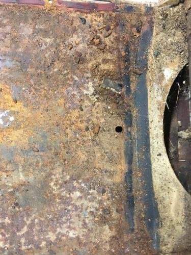 g.-2cv-Demontage-Chassis-05-9426 resultat