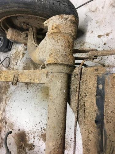 g.-2cv-Demontage-Chassis-06-5284 resultat