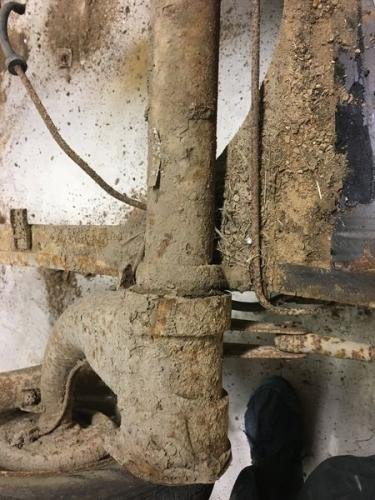 g.-2cv-Demontage-Chassis-07-9993 resultat