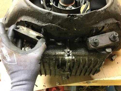 h.-2cv-Demontage-Moteur-10-6170 resultat