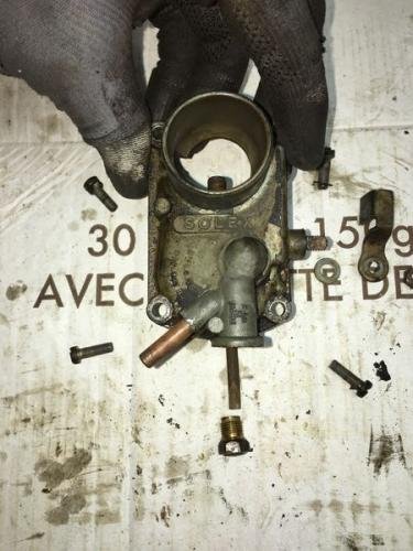 j.-2cv-Demontage-Carburateur-05 resultat