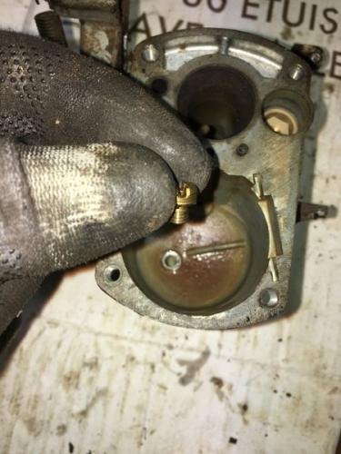 j.-2cv-Demontage-Carburateur-15 resultat